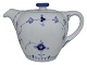 Bing & Grondahl 
Blue 
Traditional / 
Blue Fluted 
Thick 
porcelain, 
small teapot.
The factory 
...