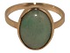 14-carat gold 
ring with 
jadeite from 
around 1950 to 
1960.
Hallmarked 
"585".
Ring size ...