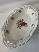 Bavaria Oval 
Bowl with 
flowers.
Length: 29 cm.
Width: 17.5 
cm.
Height: 6 cm.
Nice and ...