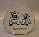 Knabstrup 
triangular 
plate ca 16 cm 
Storm P: Hvis 
jeg var Rig -  
saa ville jeg 
ha' et Badekar! 
- ...