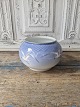 B&G Seagull set 
with gold rim 
vase 
No. 204, 
Factory first
Height 10 cm. 
Diameter 16 ...