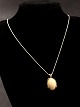 830 silver 
pendant 2.6 x 
1.5 cm. with 
bone and 
sterling silver 
chain 54 cm. 
item no. 615170