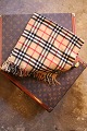 Vintage 
Berberrys - 
London pure 
cashmere scarf 
with classic 
Berberrys 
check. 
Measurements: 
140 x ...