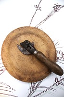 Old wooden thing