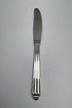 Hans Hansen 
Arvesølv No. 6 
Sterling Silver 
Dinner Knife
Measures 
22,3cm / 8.78 
inch
