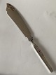 Layer cake knife Ballerina Silver plated
Length. 28.6 cm