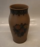 Brown Vase 19.5 
cm Fruit 
decoration #47 
L. Hjorth 
Bornholm 
Denmark
Scandinavian 
Art Potter ...