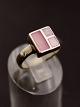 Sterling silver 
ring with pink 
enamel size 58 
item no. 616013