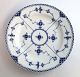 Royal 
Copenhagen. 
Blue fluted, 
half lace. 
Dinner plate. 
Model 571. 
Diameter 25 cm. 
(1 quality)