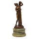 Grand Tour mid 
19-century 
Venus 
bronzesculpture 
signed "Sommer 
Napoli" circa 
1850
H: 30cm