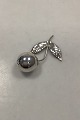 Georg Valdemar 
Nielsen Flower 
Shaped Silver 
Pepper Shaker
Measures 7 cm 
/ 2.76 inch
Weight: ...
