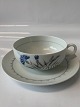 Bing & Grondahl 
Demeter White 
(Cornflower), 
Teacup with 
saucer.
Decoration 
number 108.
The ...