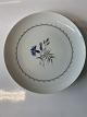 Bing & Grondahl 
Demeter White 
(Cornflower), 
Cake Plate.
Decoration 
number 27.
Measures ...