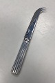 Georg Jensen 
Acanthus 
Sterling Silver 
Cheese Knife 
No. 274
Measures 19cm 
/ 7.48 inch