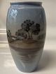 Bing & Grondahl 
Vase, Motif 
house by the 
water
Dec. no. 
641-5254
2nd grade
Height 14 ...