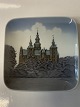 Royal 
Copenhagen 
Square Asia 
(originally 
ashtray) 
Rosenborg 
Castle.
The factory 
mark shows ...