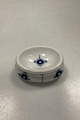 Royal 
Copenhagen Blue 
Fluted Plain 
Salt Dish / 
Caviar or 
Butter Dish. 8 
x 7 cm (3 5/32" 
x 2 ...