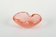 Murano glass 
bowl.
Murano glass 
bowl in pink 
with controlled 
bubble 
decoration 
(bullicante ...