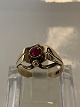 Ladies' ring 
with red stone, 
in 14 Karat 
gold.
Stamp: 585.
Ring size 52, 
16.55 ...