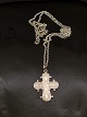 830 silver 
Dagmar cross 
3.5 x 2.7 cm. 
and 830 silver 
chain 62 cm. 
item no. 618050
