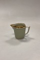 Royal 
Copenhagen 
Dagmar Creamer 
No. 9726. 
Measures 7 cm x 
8 cm / 2.75 in. 
x 3.15in.