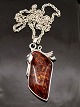 Sterling silver 
pendant 7 x 3.5 
cm. with amber 
and sterling 
silver chain 50 
cm. item no. 
618201