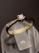 18 carat white 
gold ring size 
49 with diamond 
approx. 0.10 
carat stamped 
750 item no. 
618410