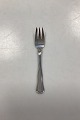 Double fluted 
COHR silver 
plated Cake 
Fork. Measures 
13.1 cm /5.15 
in.