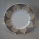 1 pcs in stock 
Grey
621 Luncheon 
22.5 cm / 8 
3/4" (8550) The 
Royal 
Copenhagen 
Fairytale 
Pattern ...