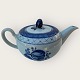 Royal 
Copenhagen, 
Trankebar, 
Teapot #11/ 
1231, 
Dimensions 
approx. 
11x22x13cm, 
Design 
Christian ...