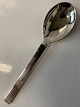 Dessert spoon 
Parallel / 
Relief Georg 
Jensen silver
Design O. 
Gundlach-
Pedersen 1931
Georg ...