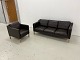 Ilva DC3600 
sofa set 
consisting of 3 
people. Sofa 
and chair in 
Dark Brown 
leather and 
with oak ...