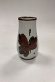 Bing and 
Grondahl Vase 
No. 158/5210. 
Measures 17.5 
cm / 6.88 in. 
and is in good 
condition.