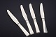 Georg Jensen
4 dinner 
knives, “Acadia 
/ Blok”.
Sterling 
silver and 
stainless 
steel, ...