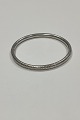 Modern Armring 
Bangle in 
Silver by Hugo 
Grün 
Inner Width: 
69 mm / 2.72 
inch 
Weight: 15,6 g 
...