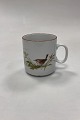 Mads Stage 
Annuel Mug - 
Wren 2005. 
Manufacturer: 
Seltmann 
Weiden. 
Measures 7.5 
cm x 8.3 cm / 
...