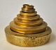 Collection of English brass weights, 19th century. Total of 7 pieces. 1/2 Oz, 1 oz, 2 oz, 4 oz, ...