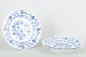 Meissen
3 salad 
plates, “Blue 
Onion” pattern, 
early 20th 
century.
Three 
hand-painted 
porcelain ...
