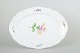 Meissen
Large oval 
serving dish, 
c. 1930s.
Elegant 
porcelain 
serving dish, 
hand-painted 
with ...