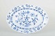 Meissen, 
Germany
Oval platter, 
1930s.
Elegant oval 
porcelain 
serving 
platter, 
hand-painted in 
...