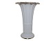 Royal Copenhagen Sirius
Tall Hetsch vases with gold edge
