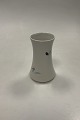 Bing and 
Grøndahl 
Stoneware Rondo 
Vase No. 677
Measures 
12,5cm / 4.92 
inch

