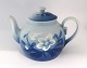 Christmas rose. Bing & Grondahl. Teapot. Model 92. Height 16 cm. (2 quality).