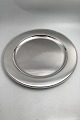 Georg Jensen 
Sterling Sølv 
Rund Bakke No. 
600 AC Harald 
Nielsen
Måler Diam 38 
cm (15 inch) 
Vægt ...