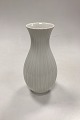 Royal 
Copenhagen Vase 
with Grooves 
No. 3486
Measures 25 cm 
/ 9.84 inches