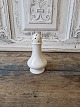 19th century 
cream-colored 
faience salt 
shaker
Height 12,5 
cm.