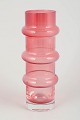 Bo Borgström for Åseda Glasbruk.Art glass vase, 1970s.Tall, mouth-blown vase in pink glass ...