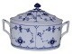 Royal 
Copenhagen Blue 
Fluted Plain, 
rare oblong 
sugar bowl.
The factory 
mark tells, 
that the ...