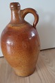 Antique stone 
jar
H: 34cm
In a good 
condition, but 
...