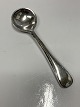 Salt spoon in 
silver plated
Length 5.1 cm.
Nice and 
well-maintained 
condition.